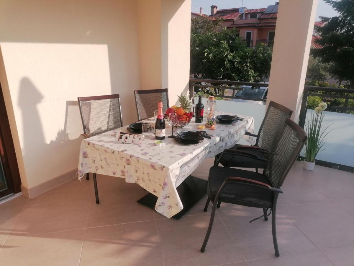 Apartmani Kiko Пореч Екстер'єр фото